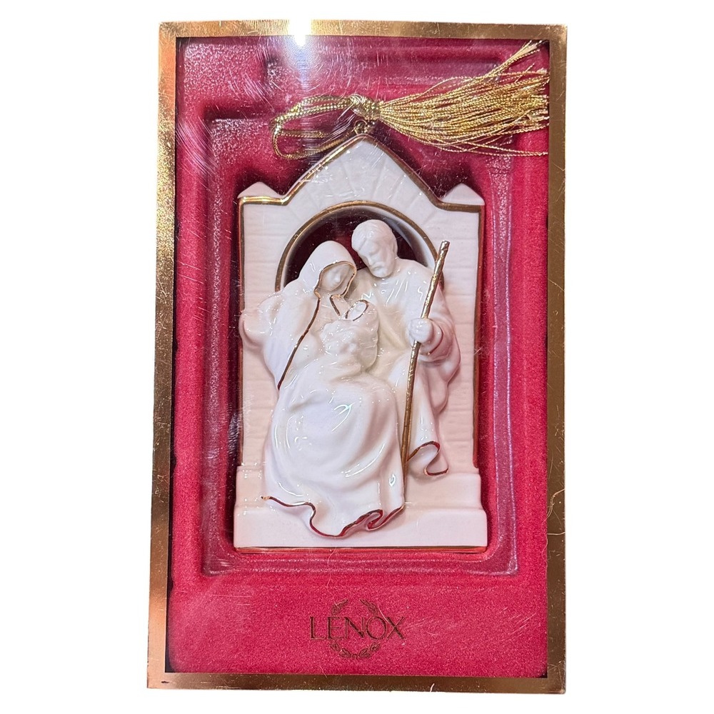 Vintage Lenox Nativity Ornament Fine Ivory China Gold Trim Holy Family 6118939